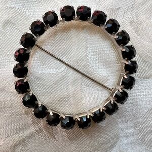 Vintage Black Crystal Round Brooch - Unbranded